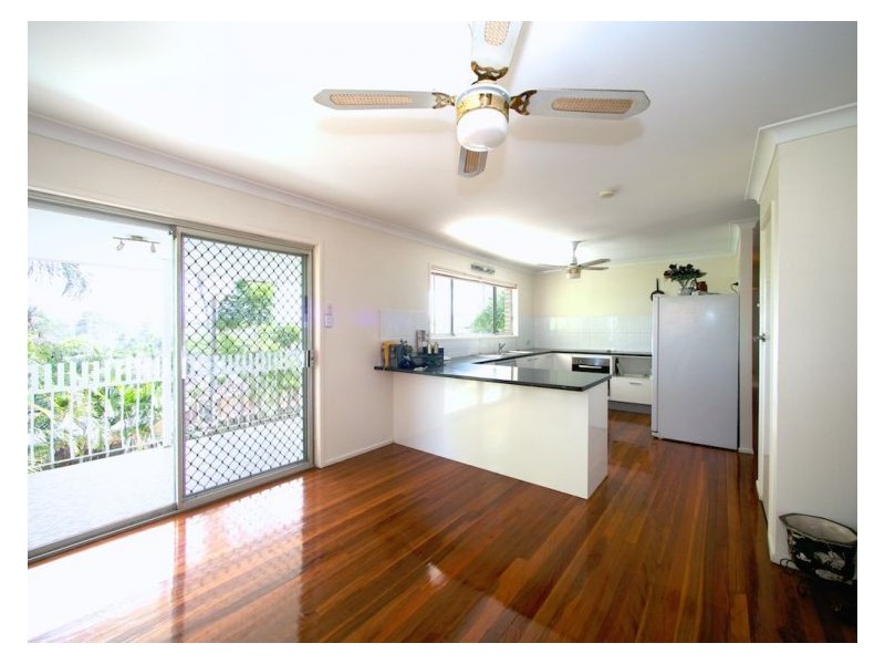 5 Fernshaw Street, Macgregor QLD 4109