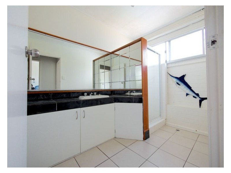 5 Fernshaw Street, Macgregor QLD 4109