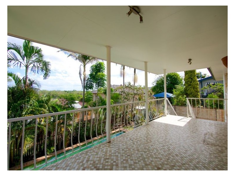 5 Fernshaw Street, Macgregor QLD 4109