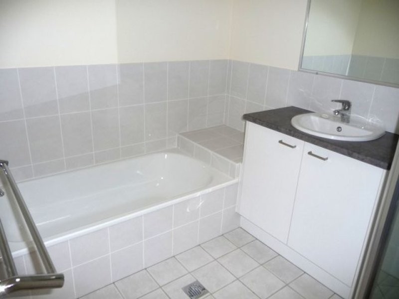 3/6 Butcher Avenue, Lawnton QLD 4501