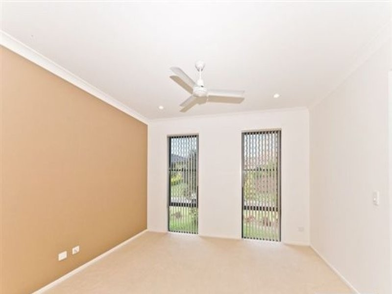 59 Hollywood Avenue, Bellmere QLD 4510