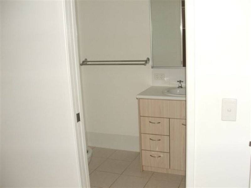 59 Hollywood Avenue, Bellmere QLD 4510