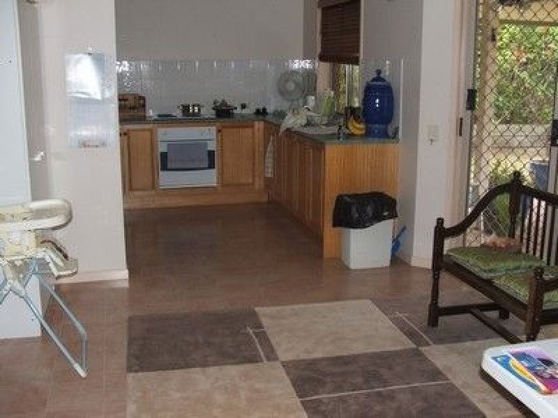 8 Wargon Court, Petrie QLD 4502