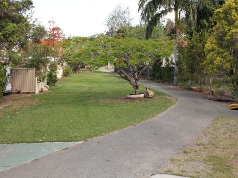 3 Armstrong St, Petrie QLD 4502