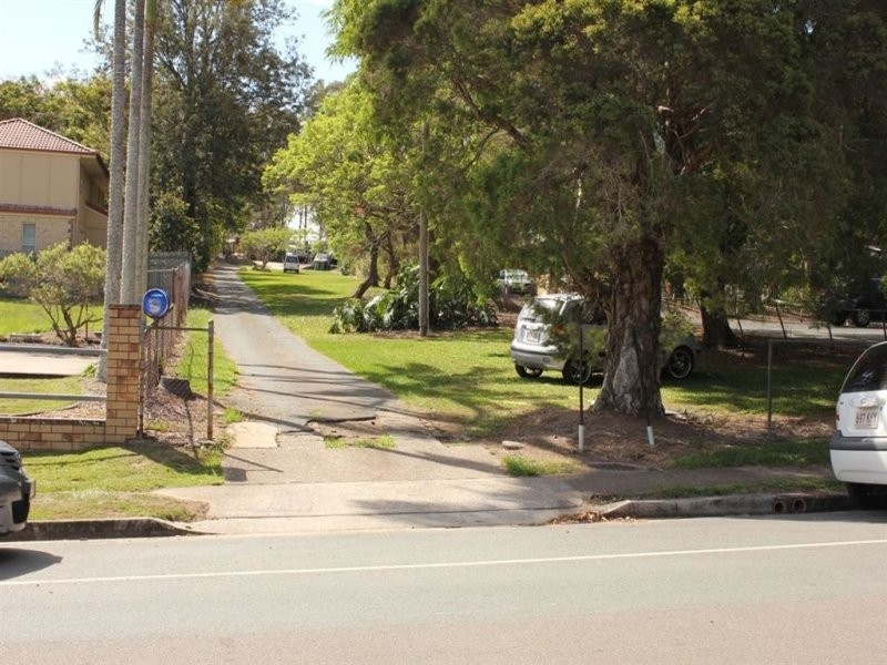 3 Armstrong St, Petrie QLD 4502