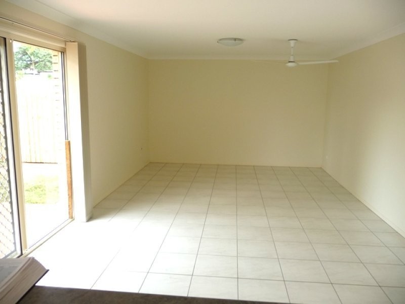 2/6 Butcher Avenue, Lawnton QLD 4501