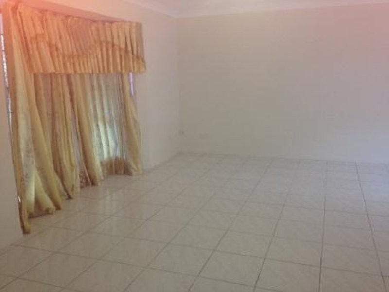 15 Roosevelt Drive, Stretton QLD 4116