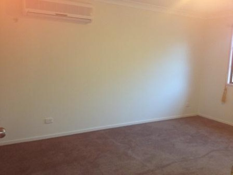 15 Roosevelt Drive, Stretton QLD 4116