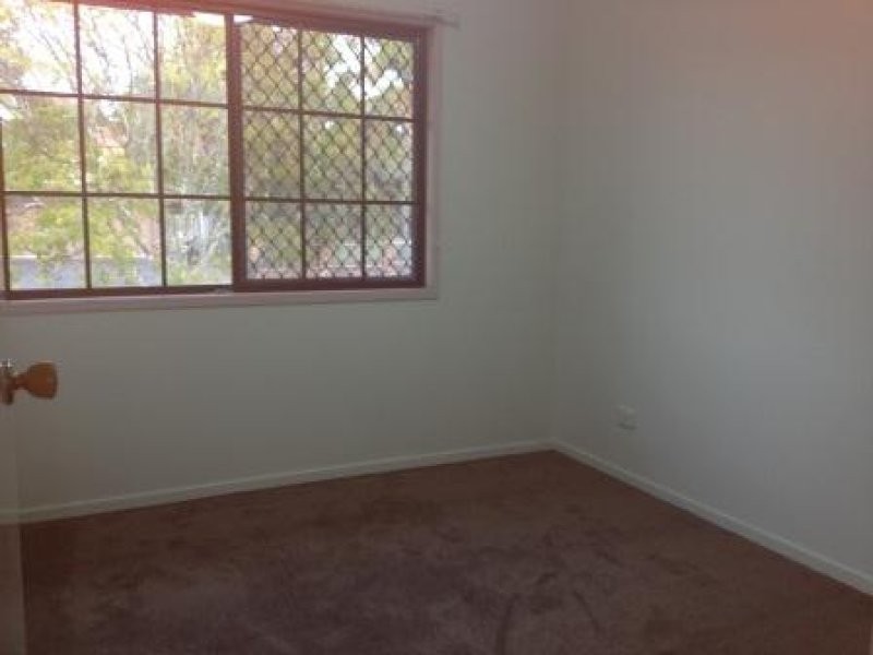 15 Roosevelt Drive, Stretton QLD 4116