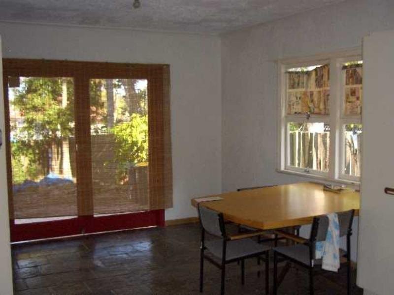 1749 Logan Rd, Upper Mount Gravatt QLD 4122