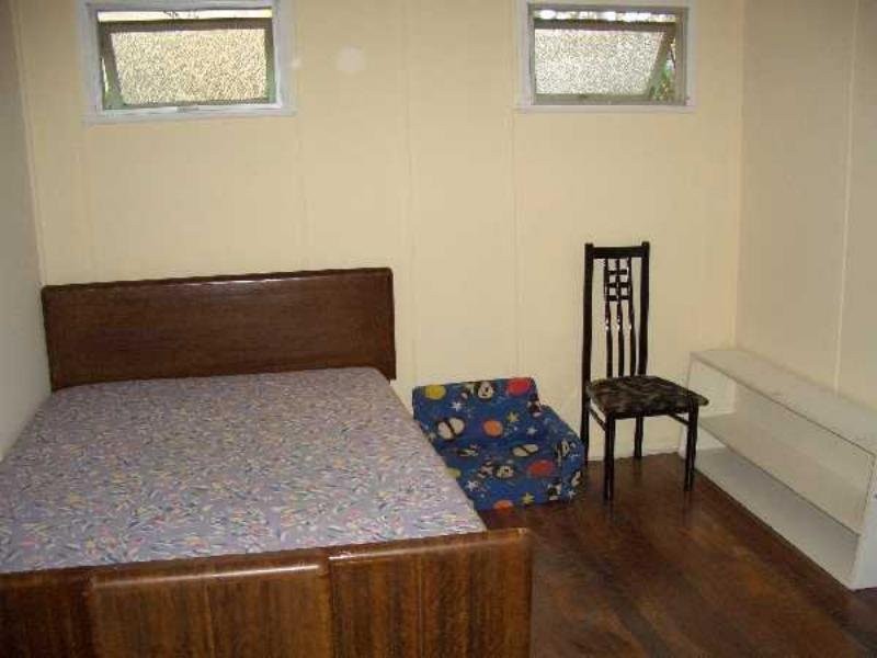 1749 Logan Rd, Upper Mount Gravatt QLD 4122