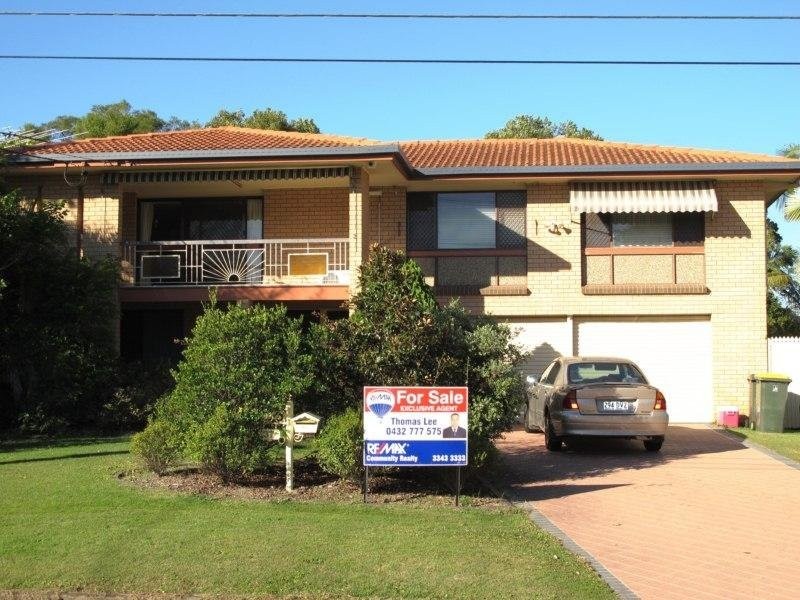 37 Bedser St, Macgregor QLD 4109