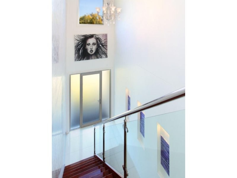 36 Mulsanne St, Holland Park West QLD 4121