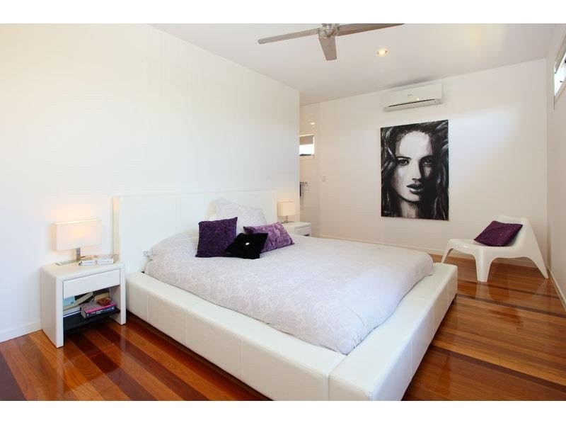 36 Mulsanne St, Holland Park West QLD 4121