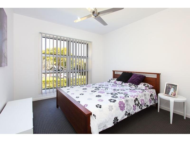 36 Mulsanne St, Holland Park West QLD 4121