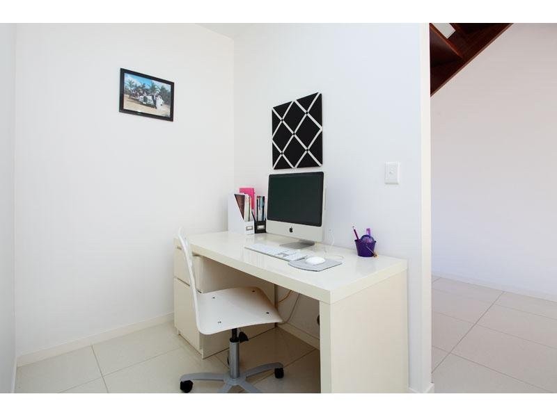 36 Mulsanne St, Holland Park West QLD 4121