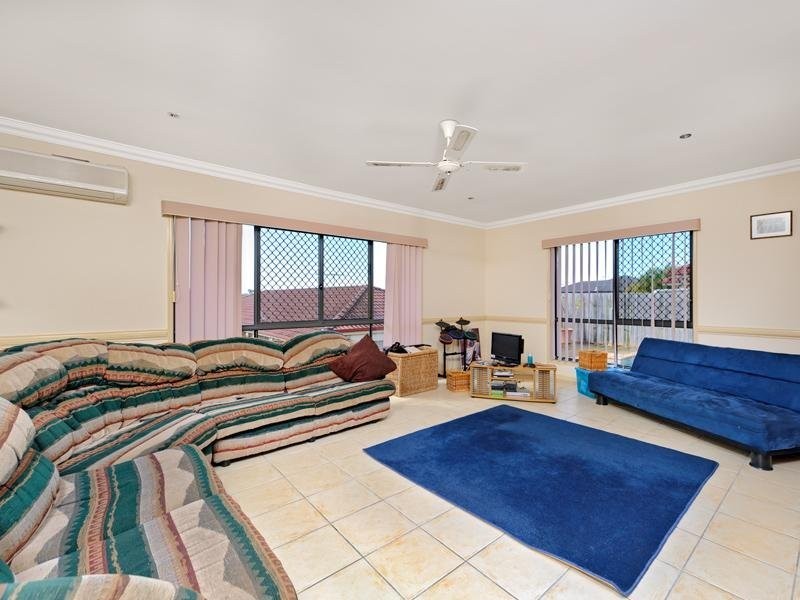 71 Rising Pl, Kuraby QLD 4112