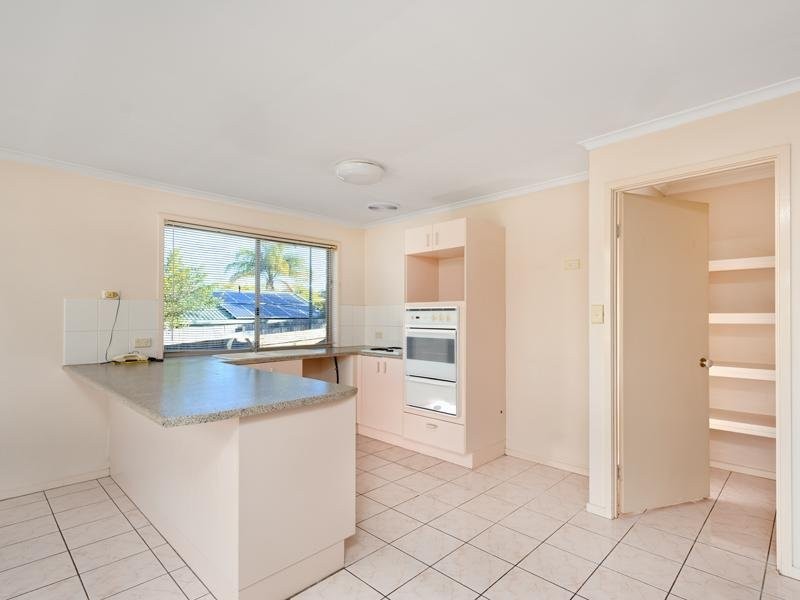 1 Bluebell Pl, Calamvale QLD 4116