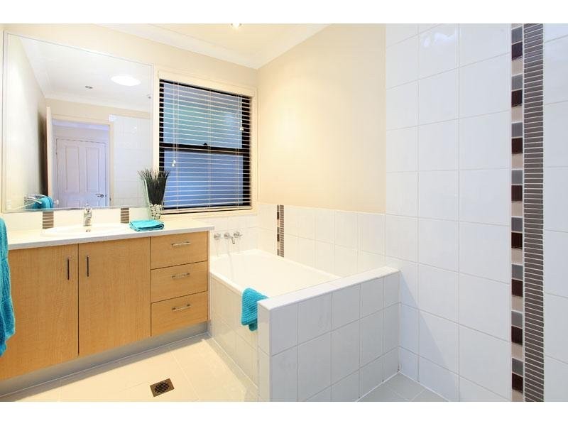 12 Umah  St, Cornubia QLD 4130