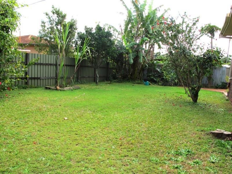 8 Aminta St, Sunnybank QLD 4109