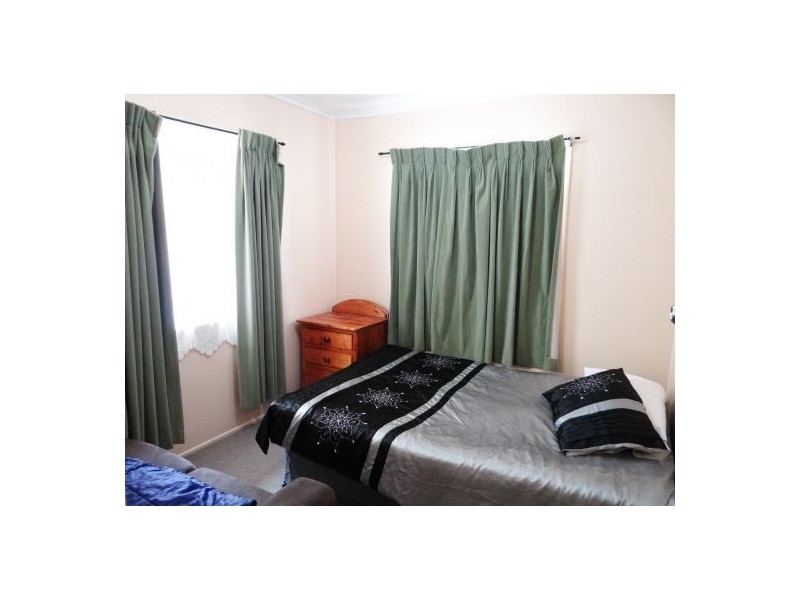 39 Sirus St, Eagleby QLD 4207