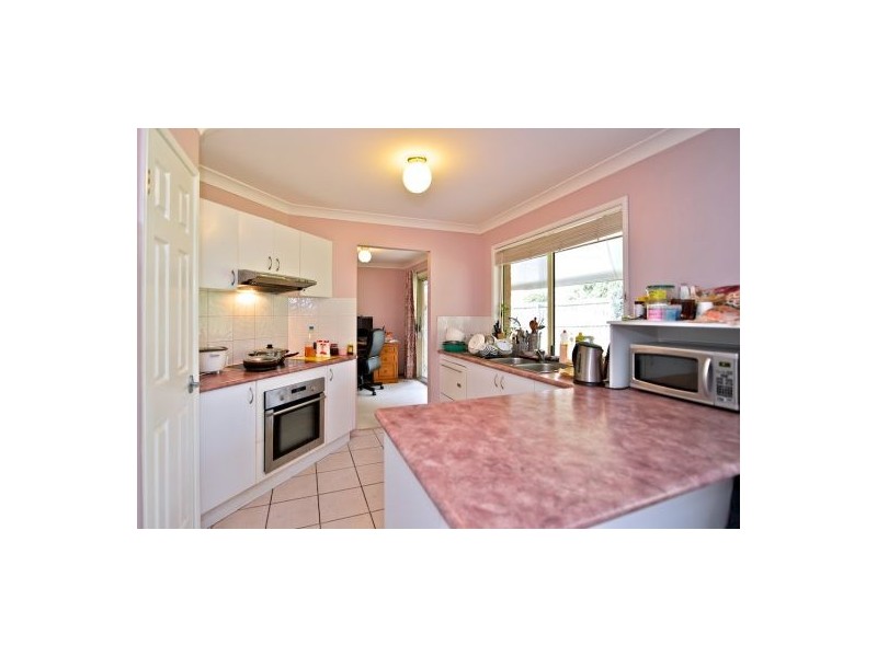 5 Maisie Place, Eight Mile Plains QLD 4113