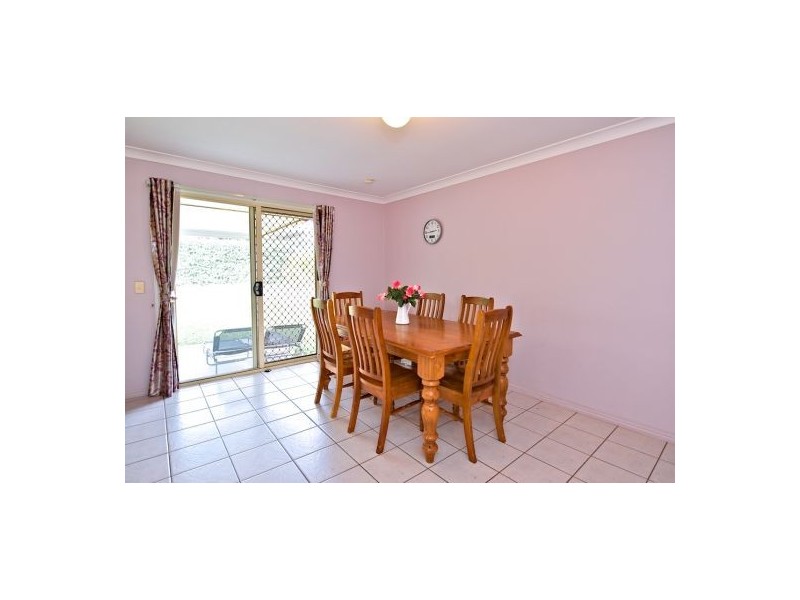 5 Maisie Place, Eight Mile Plains QLD 4113