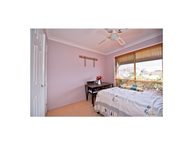 5 Maisie Place, Eight Mile Plains QLD 4113