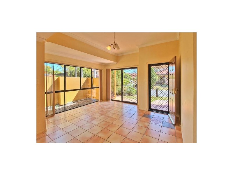 18/18 Altandi St, Sunnybank QLD 4109