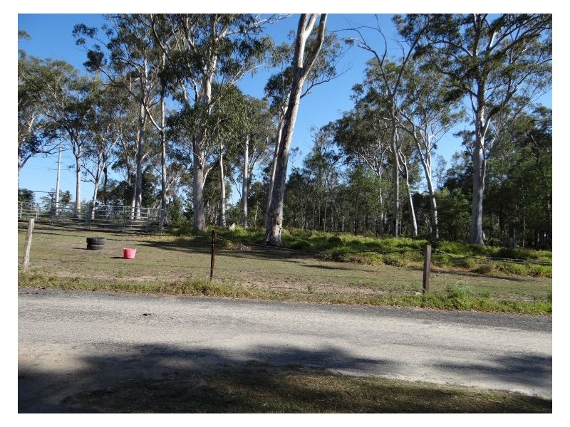 316 Granger Rd, Park Ridge South QLD 4125