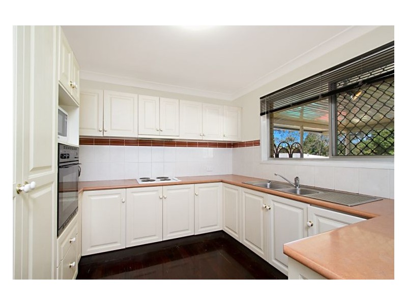 151 Chatswood Rd, Daisy Hill QLD 4127