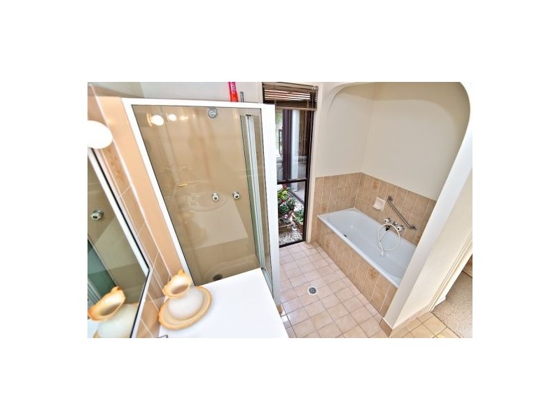 4/1 Kelda St, Robertson QLD 4109