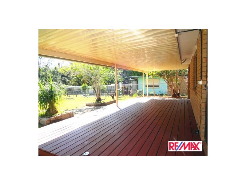 10 Dornock Dr, Boronia Heights QLD 4124