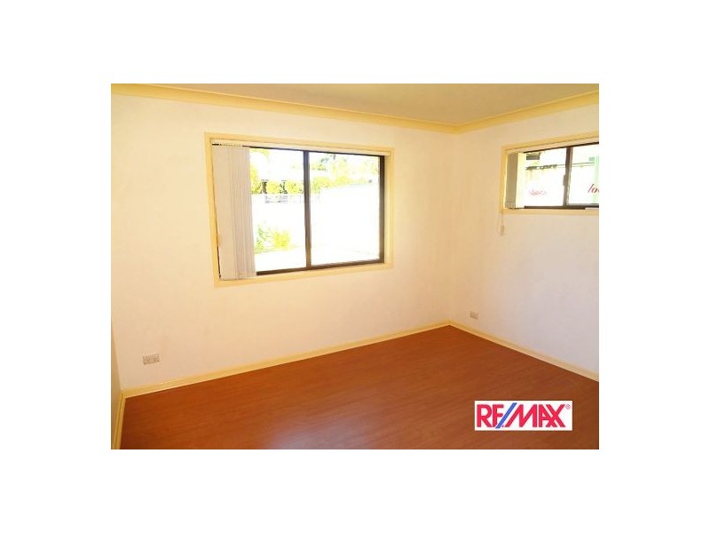 10 Dornock Dr, Boronia Heights QLD 4124