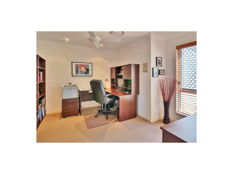 7 Fatima Place, Calamvale QLD 4116