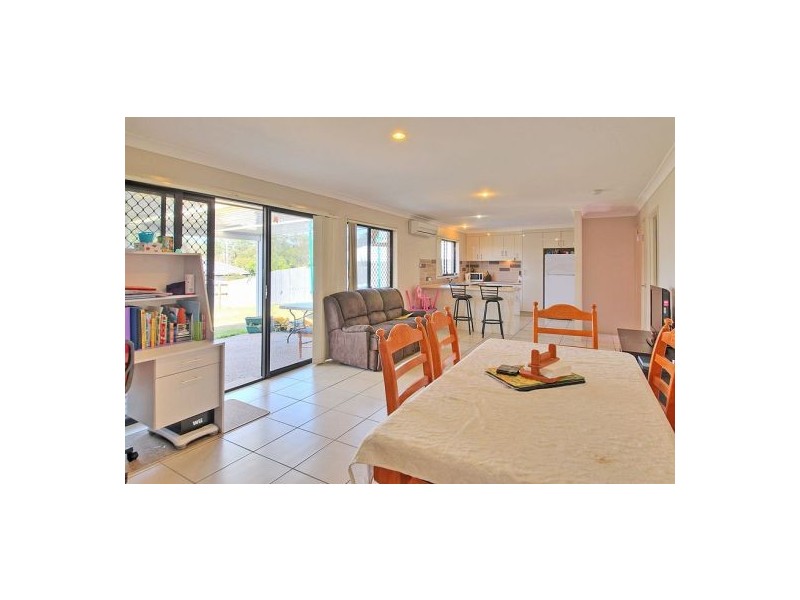 6 Durre St, Calamvale QLD 4116