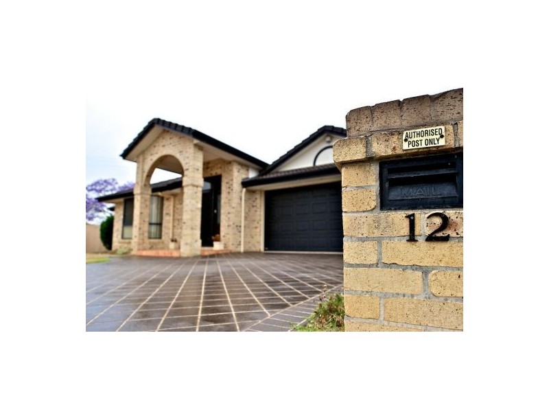 12 Sunhaven Crescent, Kuraby QLD 4112