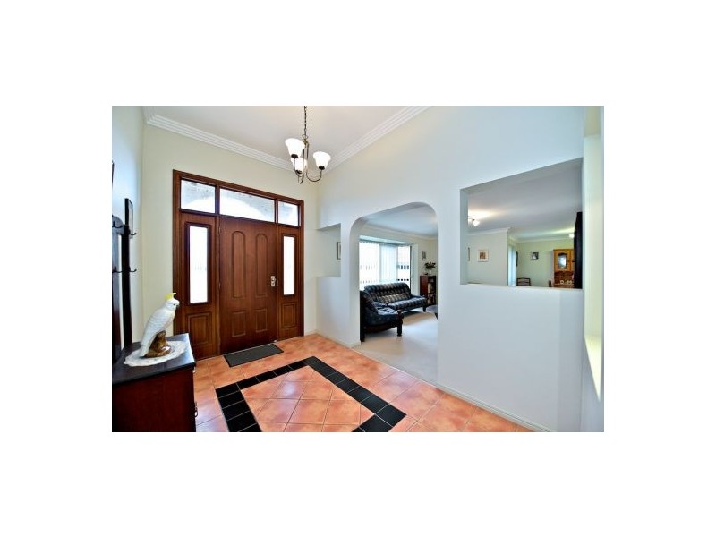 12 Sunhaven Crescent, Kuraby QLD 4112