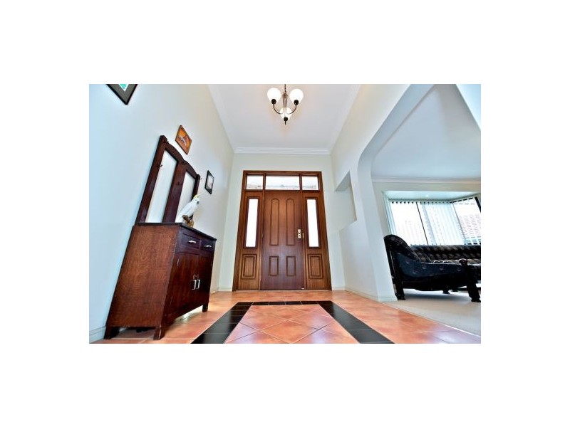 12 Sunhaven Crescent, Kuraby QLD 4112