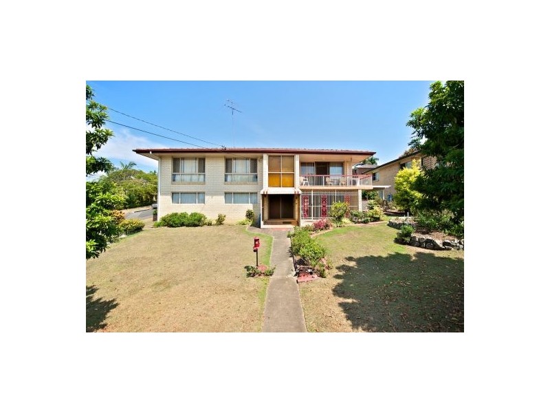 16 Fernshaw St, Macgregor QLD 4109