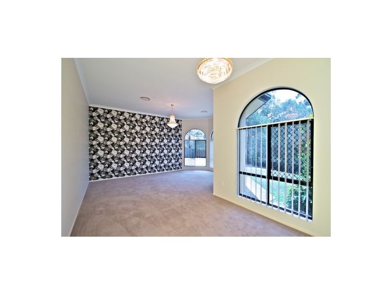 429-433 Springwood Rd, Springwood QLD 4127
