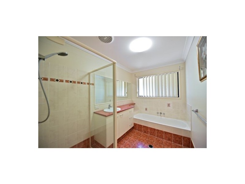 429-433 Springwood Rd, Springwood QLD 4127