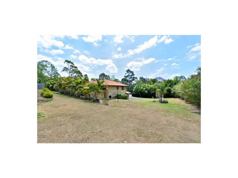 429-433 Springwood Rd, Springwood QLD 4127