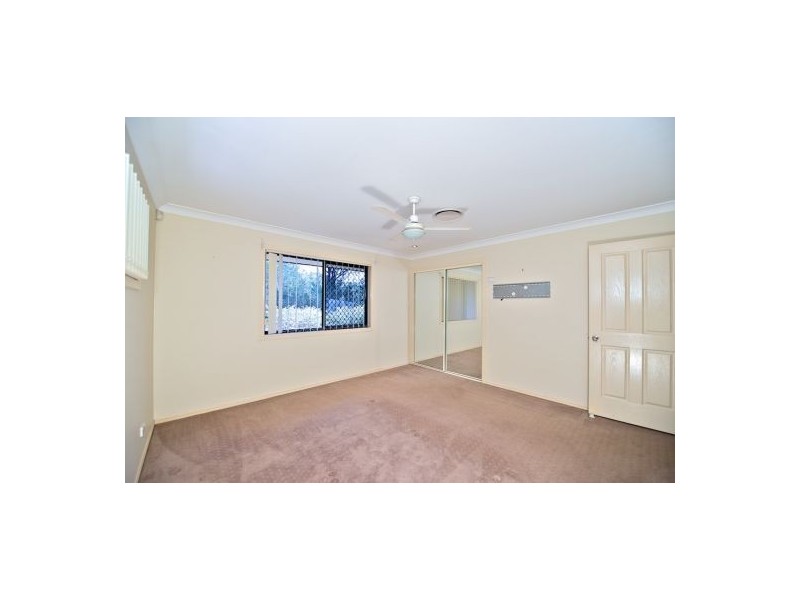429-433 Springwood Rd, Springwood QLD 4127