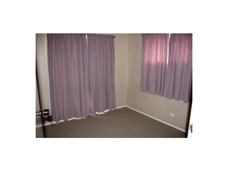 18 Banksia St, Strathpine QLD 4500