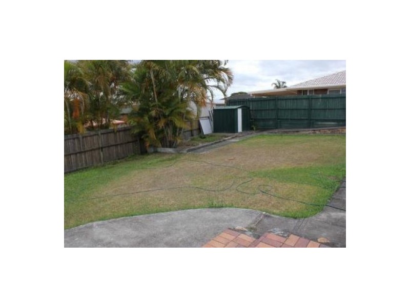 18 Banksia St, Strathpine QLD 4500