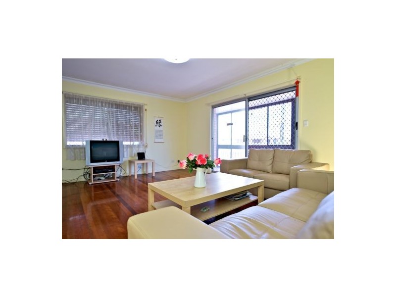 8 Chadford, Macgregor QLD 4109