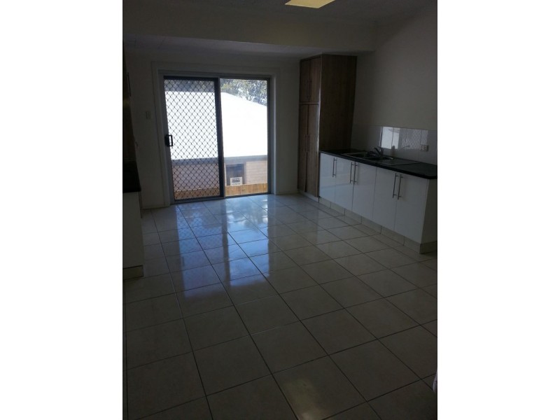 7 Blackwood Rd, Salisbury QLD 4107