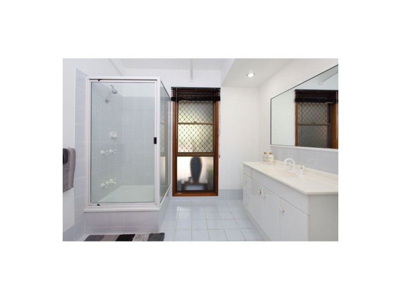 157 Plantain Road, Shailer Park QLD 4128