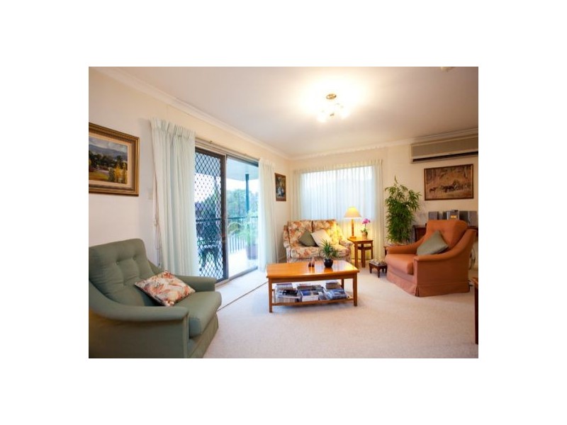 12 Nevern, Macgregor QLD 4109